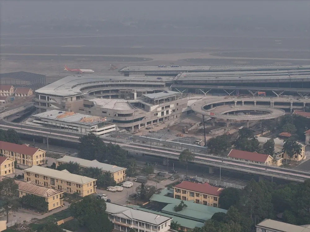 Nhà ga T3 sân bay Tân Sơn Nhất có công suất 20 triệu lượt khách/năm dự kiến hoàn thành đưa vào khai thác dịp 30-4