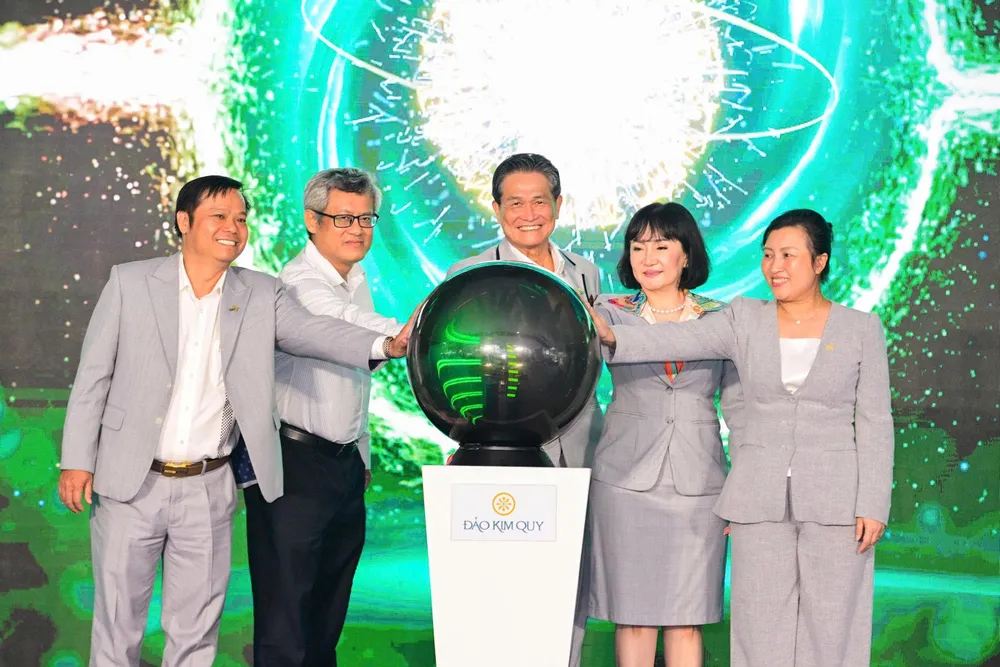 Nghi thức kích hoạt quả cầu năng lượng, ra mắt thương hiệu Đảo Kim Quy
