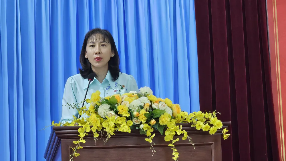 Giám đốc Sở Nội vụ TPHCM Phạm Thị Thanh Hiền phát biểu