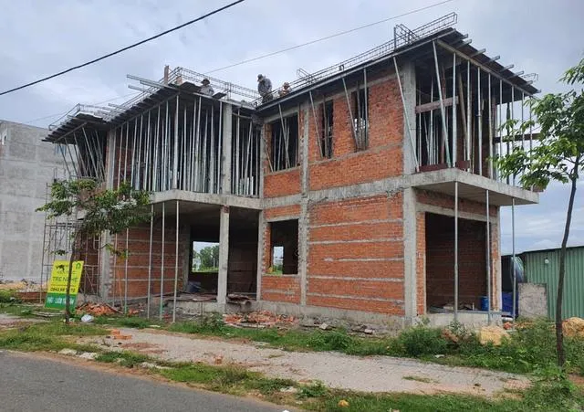 TPHCM: 10 tháng xây mới hơn 12,5 triệu m2 sàn nhà ở