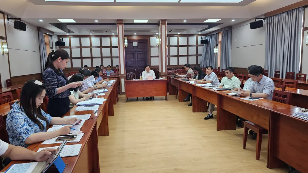 Tổ trưởng Nguyễn Toàn Thắng chủ trì cuộc họp