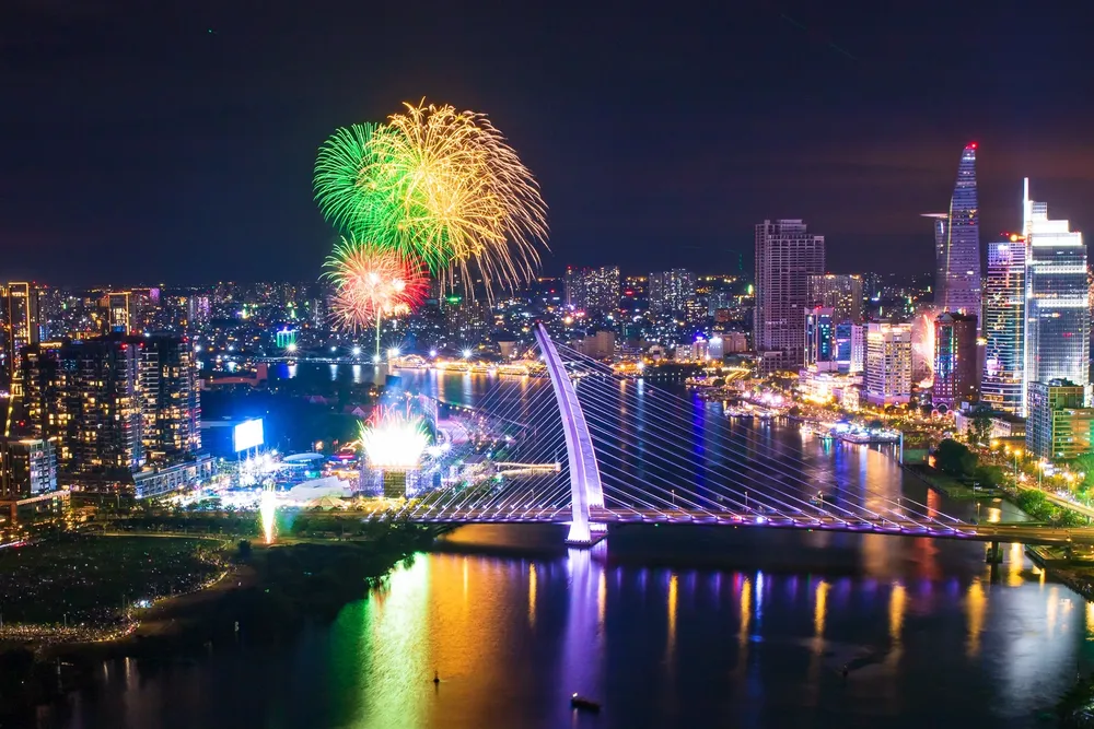 Cầu Bason kết nối trung tâm với Khu đô thị mới Thủ Thiêm