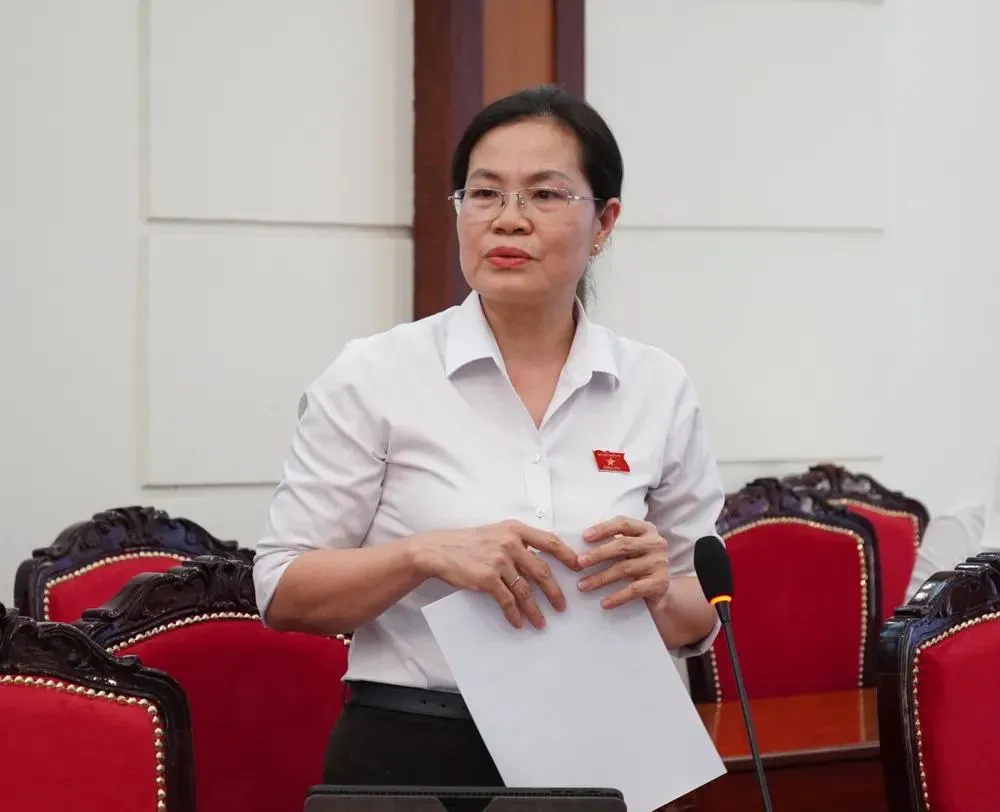 Giám đốc Sở Tư pháp TPHCM Nguyễn Thị Hồng Hạnh 