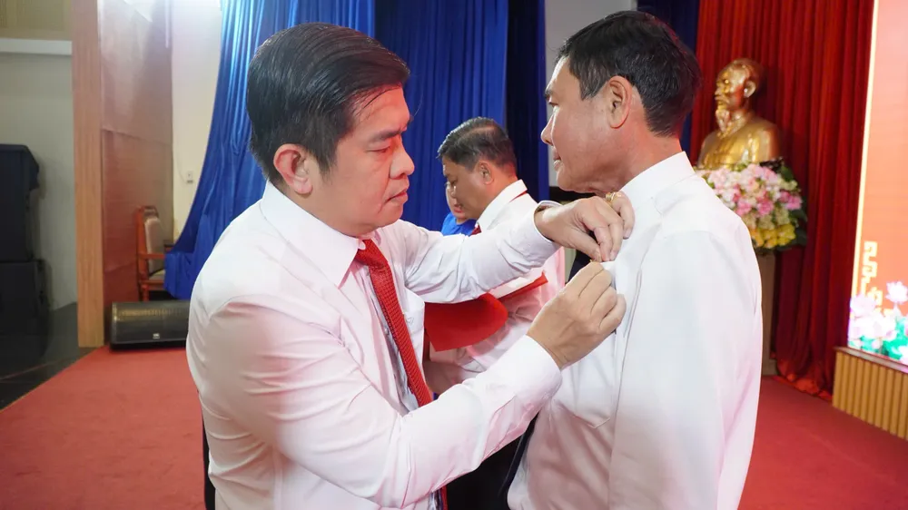 Ngãi giao HHD 2.jpg