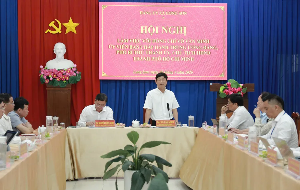 long  sơn 1.jpg