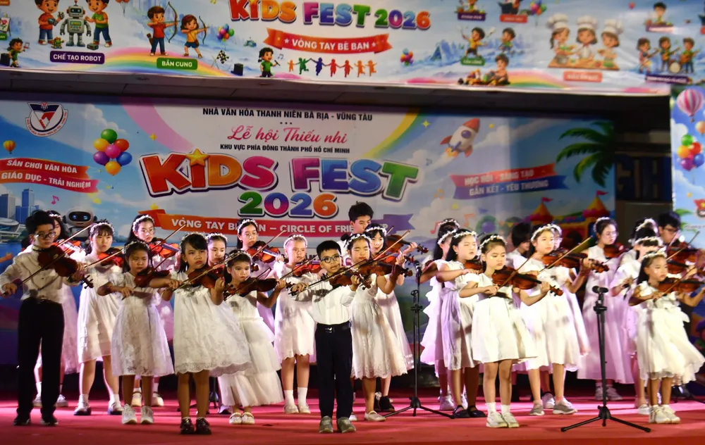 thanh nien 1.jpg