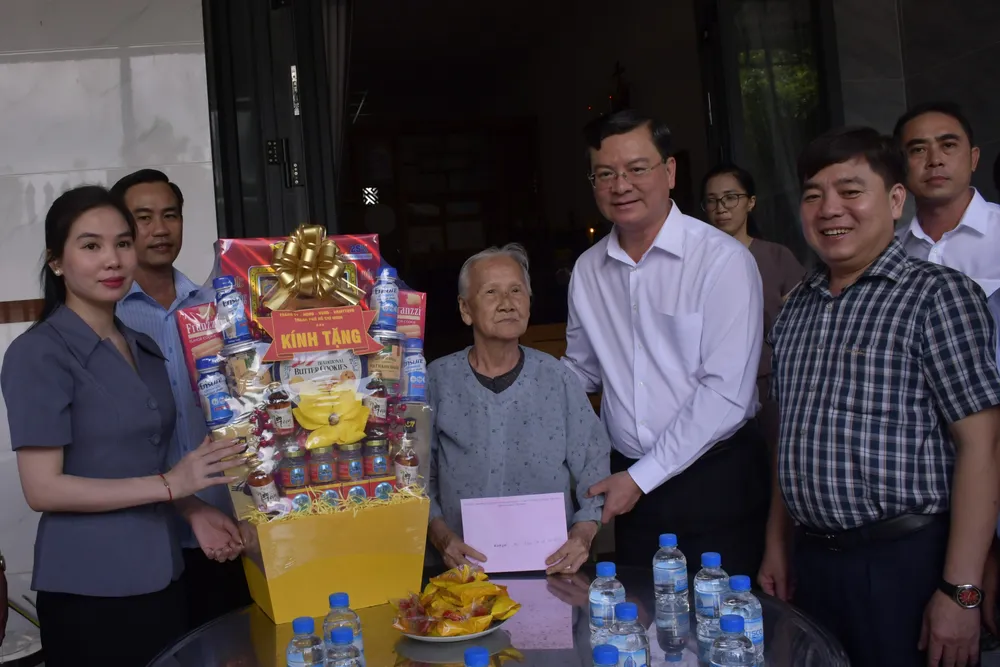 công vinh 1.JPG