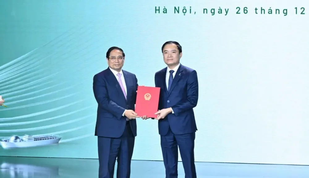 Thủ tướng Phạm Minh Chính trao quyết định bổ nhiệm ông Lê Ngọc Sơn