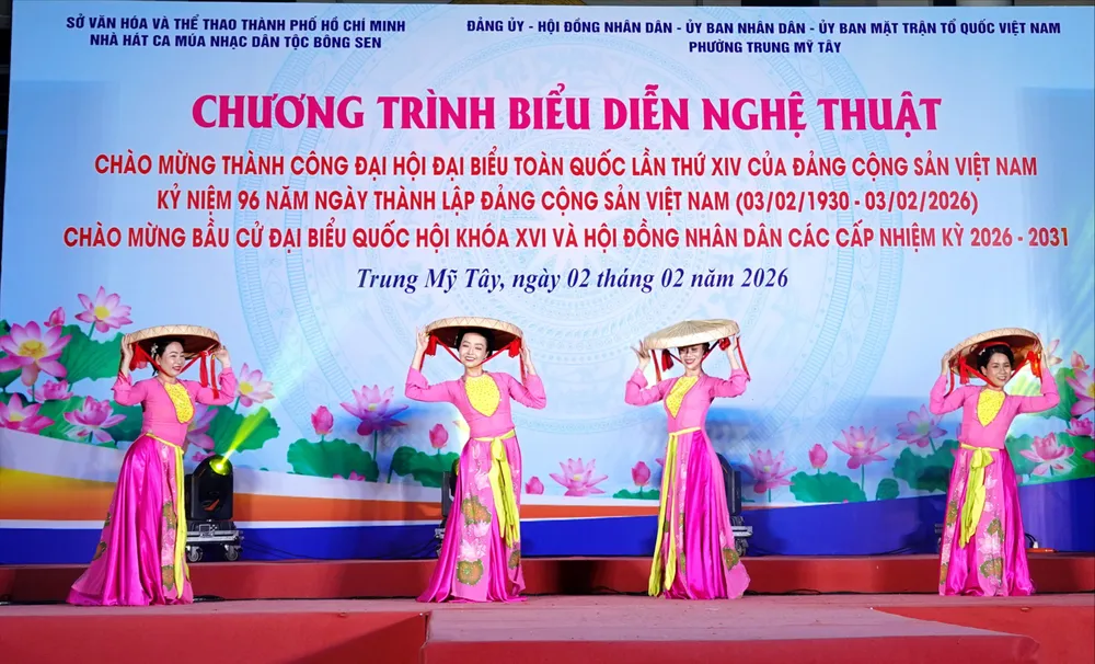 mua Non quai thao.JPG