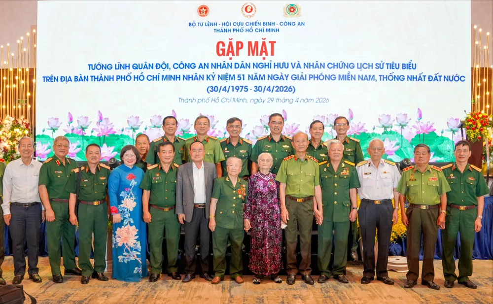 Gap mat tuong linh 12.jpg