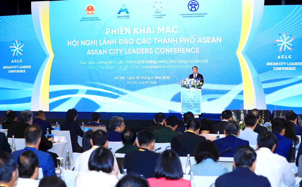 Hội nghị lãnh đạo các thành phố ASEAN ngày 8-6. Ảnh: VIẾT THÀNH.
