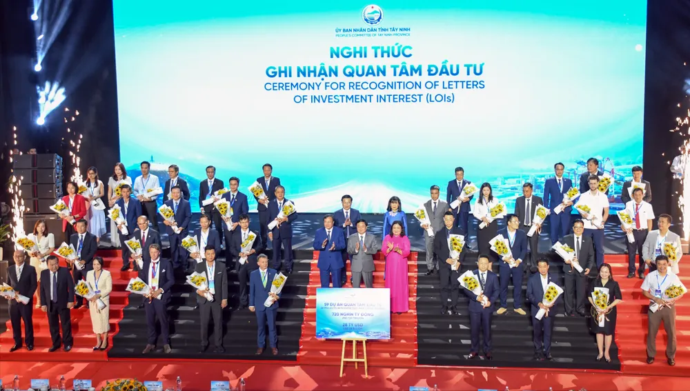 hoi nghi 3.jpg