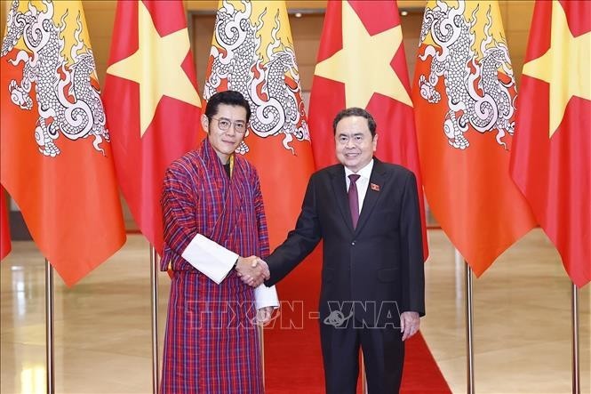 国会主席陈青敏会见不丹国王吉格梅。