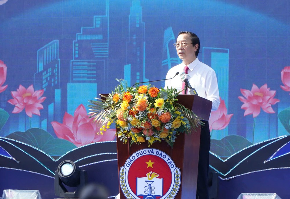 2  z7243163577579-2ab18cca098709de0c1f29f9a7e33bc9-4153-1011.jpg