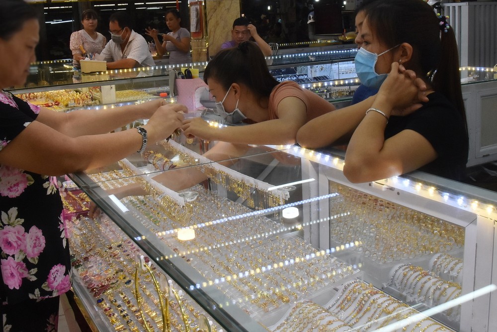 图: 11月22日金价已升温。