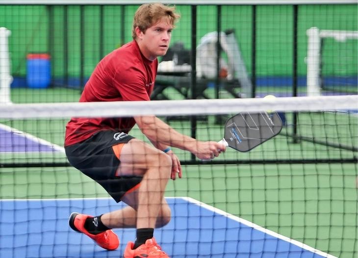 凯尔·耶茨将担任学院首席教练。