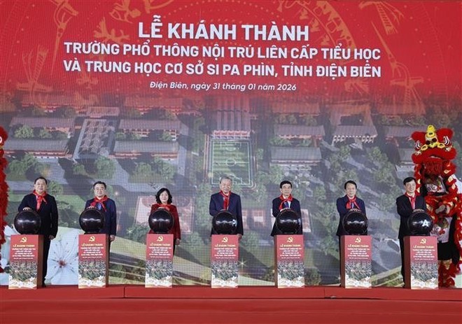 vna-potal-tong-bi-thu-to-lam-du-le-khanh-thanh-truong-pt-noi-tru-lien-cap-tieu-hoc-va-thcs-si-pa-phin-8564588.jpg