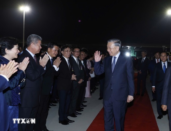 苏林总书记圆满结束对柬埔寨王国的国事访问启程回国。