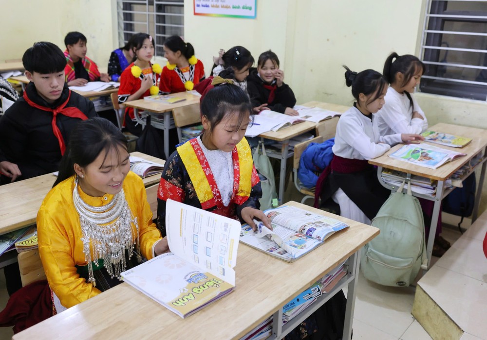 预计将从2029-2030学年度起，在全国范围内实施免费提供教科书政策。