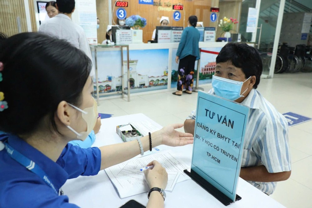 为弱势群体提供医保就医咨询服务。