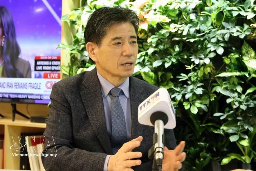 韩越文化经济交流协会（KOVECA）常务副主席权成泽（Kwon Sung Taek）。