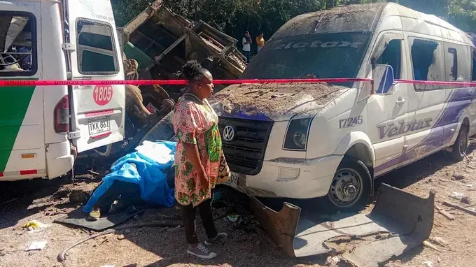 哥伦比亚考卡省爆炸袭击已致14人死亡。图源：BBC