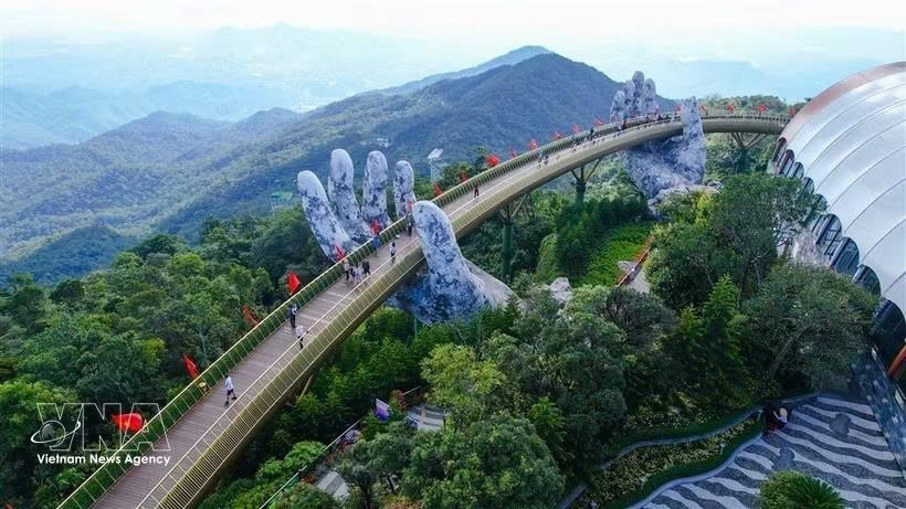 岘港加速成为亚洲一流旅游中心。