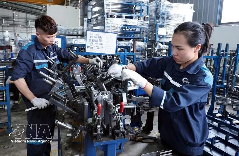 AUTOMECH机械设备与解决方案股份公司（北宁省廷湛工业区）年营业收入约1万亿元，为超过600名劳动者提供就业岗位。
