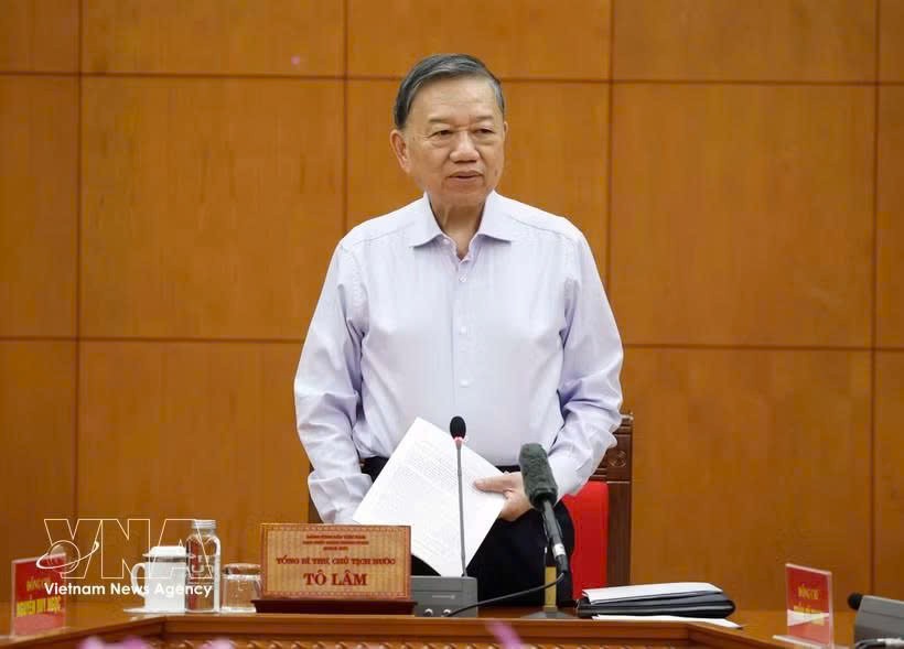 党中央总书记、国家主席苏林发表指导性讲话。图自越通社