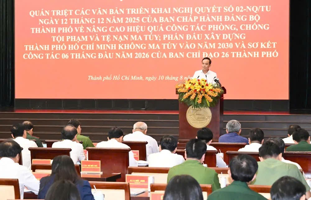 tran_luu_quang_1.jpg