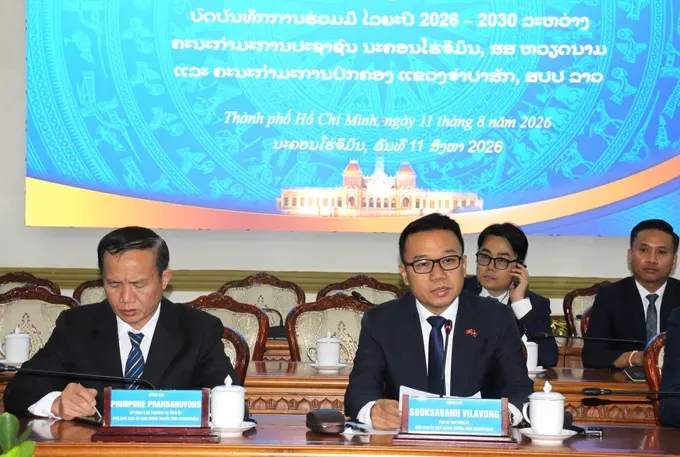 Souksavanh- Vilayvong .jpg