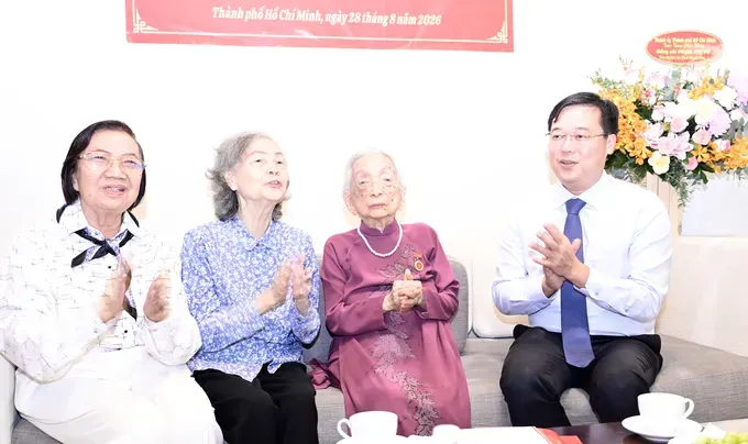 Lê-quốc-phong-3.jpeg