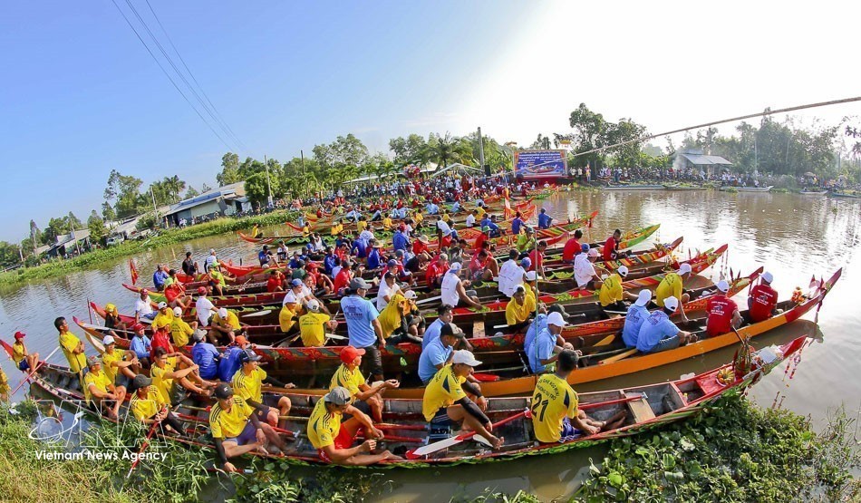 18-20-nam-ngay-di-san-van-hoa-viet-nam-2311-bao-ton-va-phat-huy-suc-manh-mem-cua-van-hoa-viet-nam-4.jpg