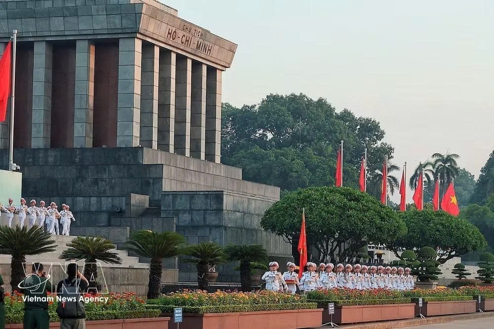 trang-nghiem-le-thuong-co-mung-81-nam-quoc-khanh-2.jpg