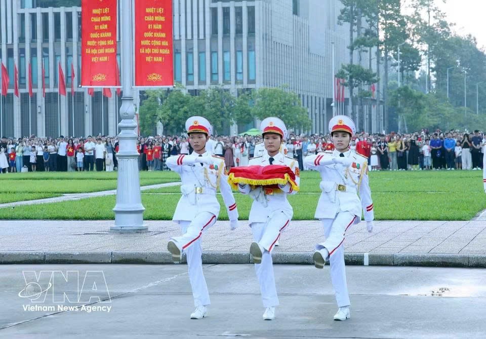 trang-nghiem-le-thuong-co-mung-81-nam-quoc-khanh-3.jpg