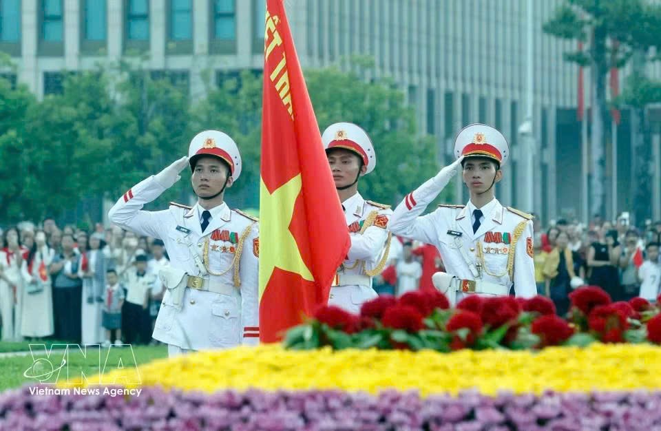 trang-nghiem-le-thuong-co-mung-81-nam-quoc-khanh-6.jpg