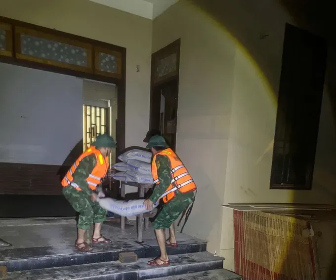 4-di dời khẩn cấp 397 người dân và nhiều đồ đạc .jpg