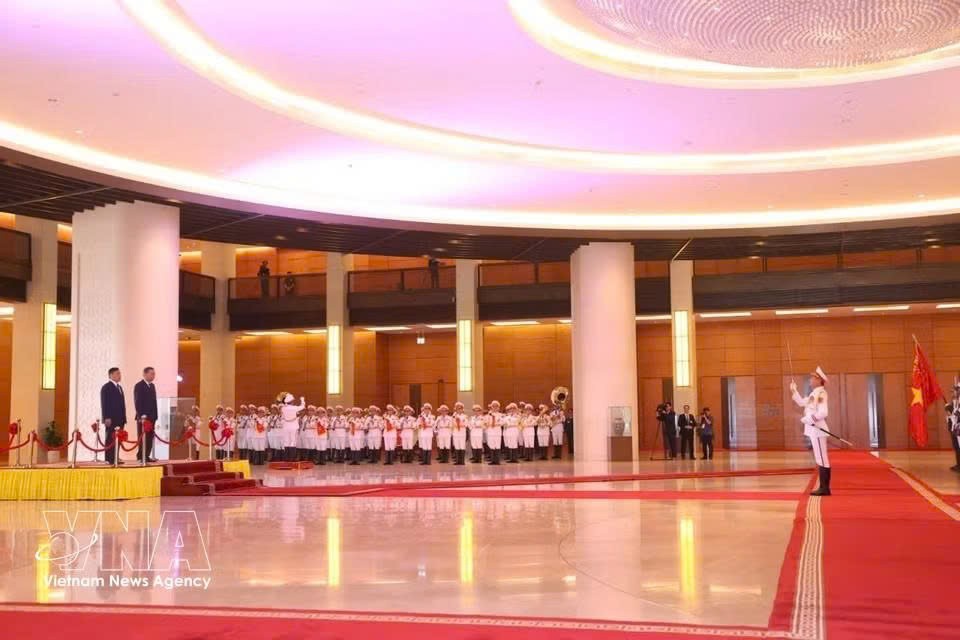 7- đón tiếp.jpg