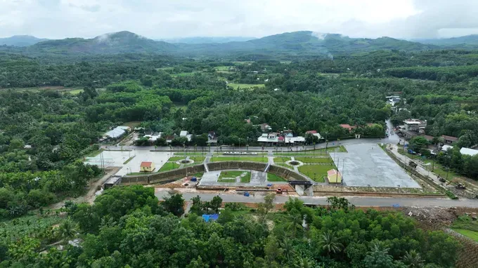 1-Khu di tích Nhà lưu niệm cụ Huỳnh Thúc Kháng.jpg