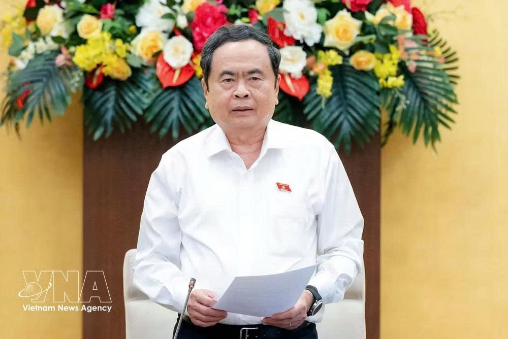 ubtv-quoc-hoi-cho-y-kien-ve-luat-dau-thau-sua-doi-2.jpg