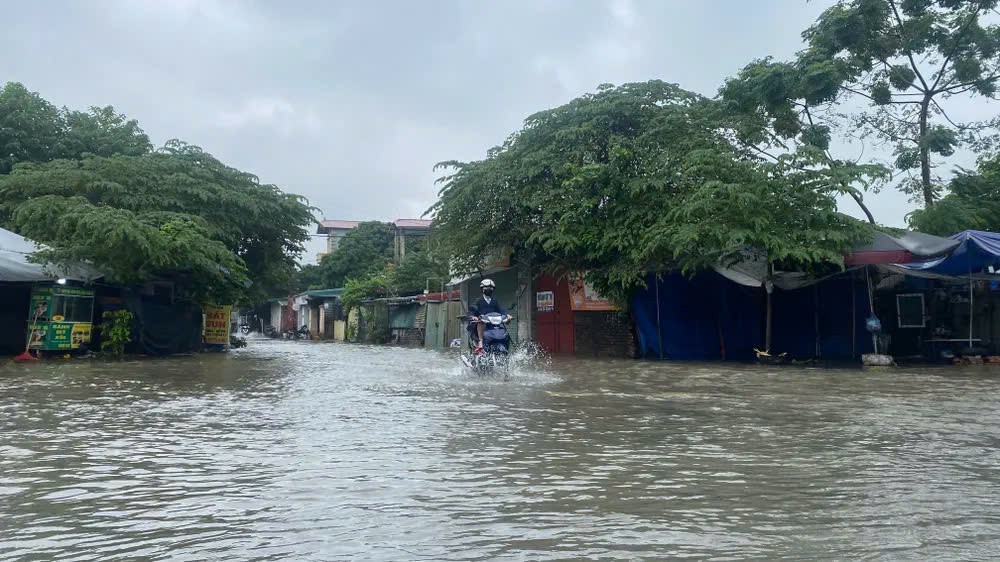 河内及北部若干地区须提防冷空气引发的降雨和积水。示意图 : 福厚