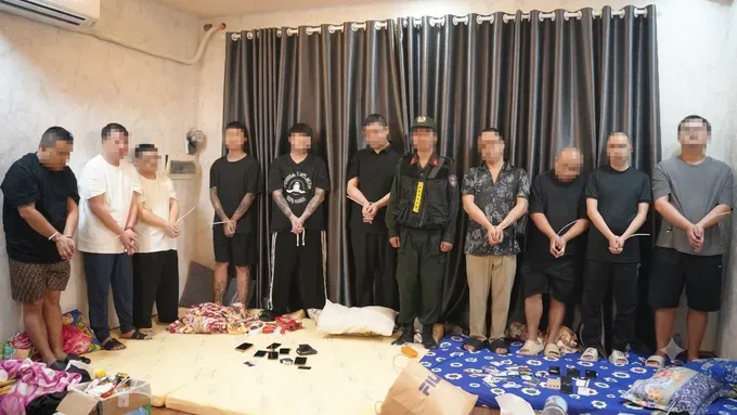 通过检查住宿场所发现的外籍人。图:同奈市公安厅