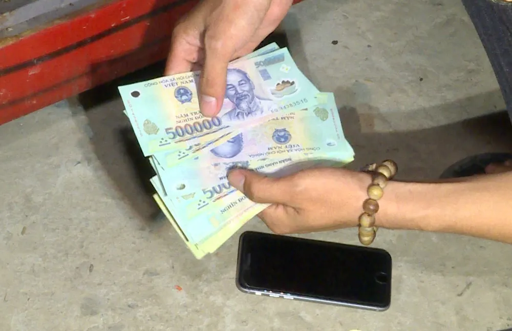 Bắt phụ huynh trộm tài sản của cô giáo ảnh 1