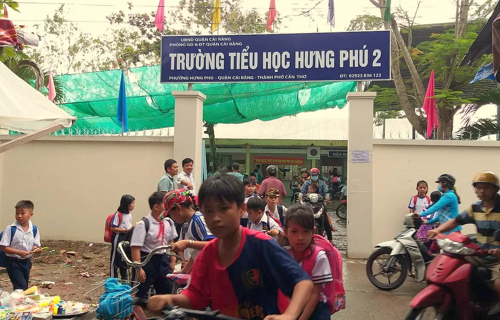 Sở GD-ĐT Cần Thơ lên tiếng vụ 30 phụ huynh có ý kiến về SGK Công nghệ giáo dục ảnh 1