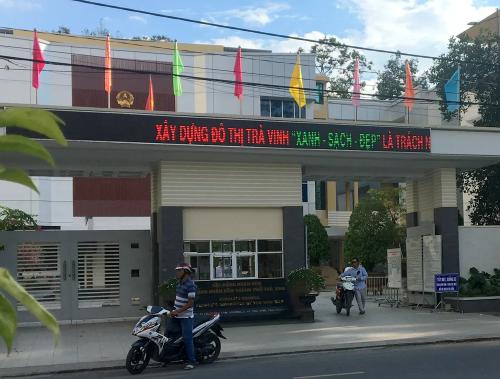 Vừa bị kỷ luật cảnh cáo lại được bổ nhiệm giám đốc sở ảnh 1