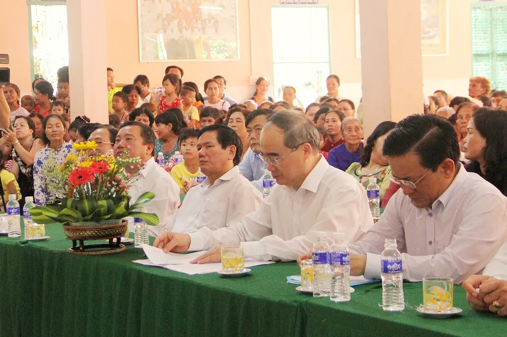 Bí thư Thành ủy TPHCM dự Ngày hội Đại đoàn kết toàn dân tộc tại Trà Vinh ảnh 1