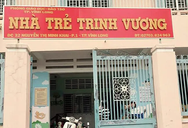 Cho thôi việc bảo mẫu tát bé trai 19 tháng tuổi đến sưng mặt ảnh 2
