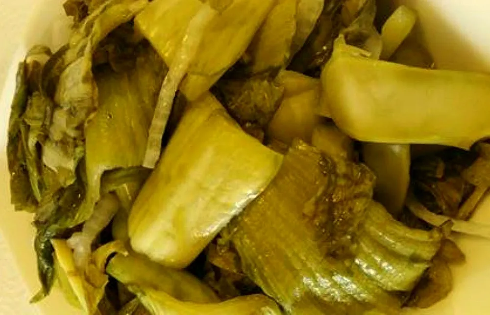 Cần Thơ phát hiện trên 2 tấn dưa cải có chứa chất vàng ô ảnh 1