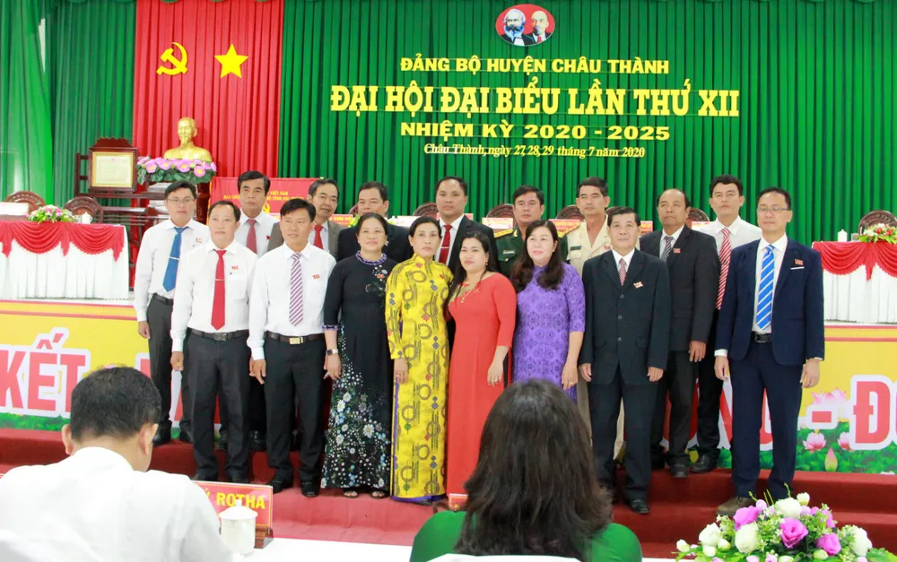 Đồng chí Phạm Anh Minh tái đắc cử Bí thư Huyện ủy Châu Thành, Sóc Trăng ảnh 1