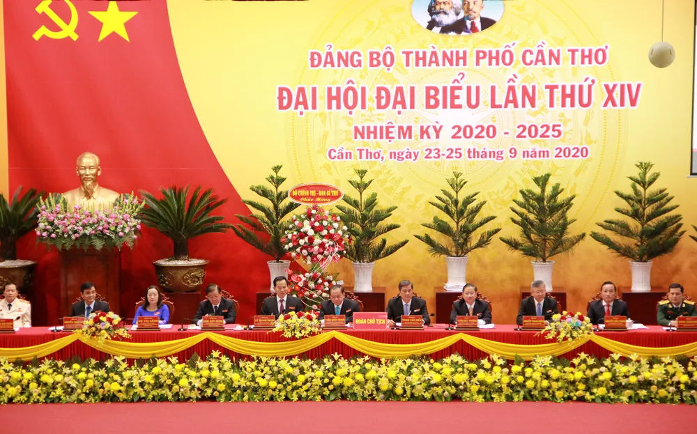 Đồng chí Lê Quang Mạnh đắc cử Bí thư Thành ủy Cần Thơ ảnh 1